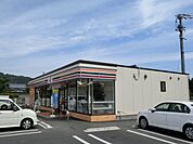 コンビニ「セブンイレブン川辺石神店まで1100m」