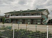 幼稚園、保育園「加茂野保育園まで3100m」