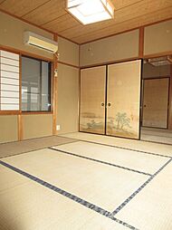 居間
