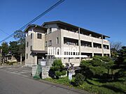 静かな環境にある3階建てマンション