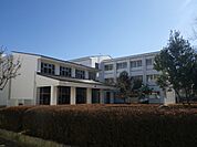 中学校「恵那市立恵那東中学校まで1614m」