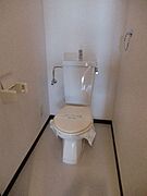清潔な洋式トイレ。