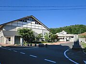 中学校「瑞浪市立瑞浪南中学校まで968m」
