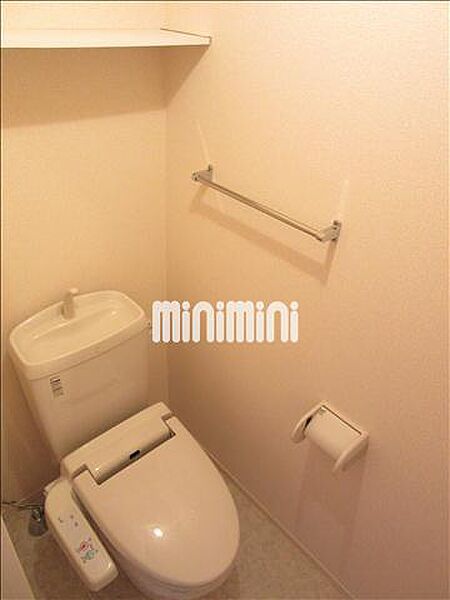 画像6:清潔感あるトイレです。