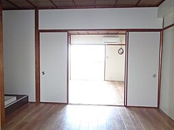 居間