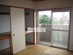 居間