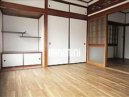 居間