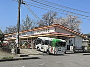 幼稚園、保育園「かえで保育園まで791m」