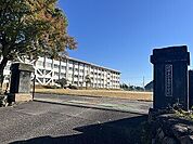 中学校「関市立小金田中学校まで1934m」
