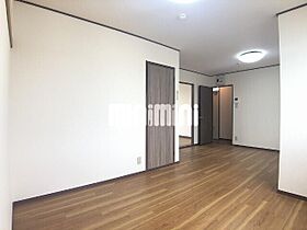 プレジール伊倉Ｂ  ｜ 三重県四日市市伊倉３丁目（賃貸アパート1LDK・2階・51.40㎡） その9