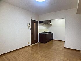 ファミール西浜田　北館  ｜ 三重県四日市市西浜田町（賃貸マンション3LDK・3階・58.32㎡） その3