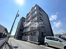 プラムスクエア