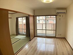 居間