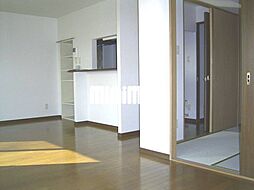 居間