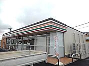 コンビニ「セブンイレブン四日市富田3丁目店まで127m」