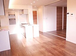 VERITE雅 1階2LDKのリビング/ダイニング