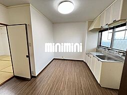 居間