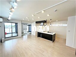 T-ステージ 3階3LDKのリビング/ダイニング