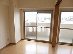 メゾン・ド・ルミエール 3階1LDKのリビング/ダイニング