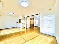 ロイヤル・ふじ 2階2LDKのリビング/ダイニング