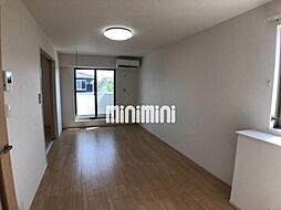 ルフレエトワール　II 2階1LDKのリビング/ダイニング