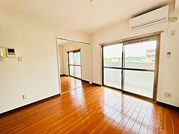 チェレステＳＵＺＵＫＡ 2階3LDKのリビング/ダイニング