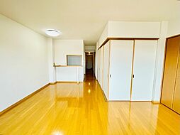 マッシモグローリア 3階2LDKのリビング/ダイニング