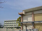 小学校「市立玉垣小学校まで1300m」