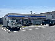 コンビニ「ローソン鈴鹿高岡南店まで1809m」