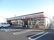 コンビニ「セブンイレブンまで630m」
