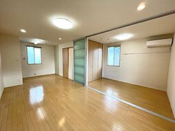 ナディア川成 2階1LDKのリビング/ダイニング