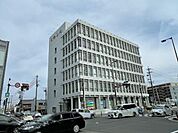 銀行「桑名三重信用金庫本店まで1591m」