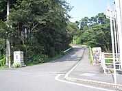 小学校「いなべ市立阿下喜小学校まで1605m」