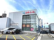 銀行「桑名三重信用金庫員弁中央支店まで2502m」