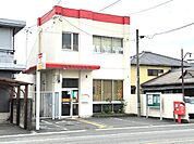 郵便局「東員六把野郵便局まで294m」
