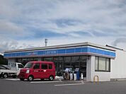 コンビニ「ローソンいなべ大安店まで364m」