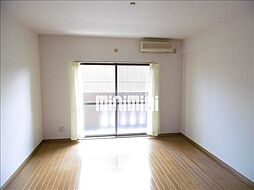 シンフォニー 2階1DKのリビング/ダイニング