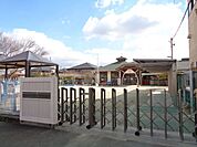 幼稚園、保育園「花岡幼稚園まで640m」