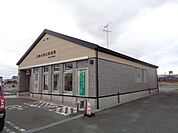 郵便局「三雲小野江郵便局まで560m」