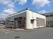 銀行「百五銀行多気支店まで2347m」