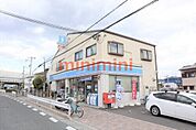 ローソン茨木南耳原店 543m
