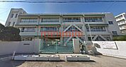 茨木市立中条小学校 168m