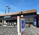 ローソンJR島本駅西店 722m