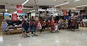 マックハウスイオン吹田店 213m