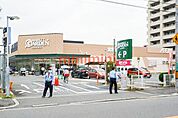 コーヨー高槻南店 394m