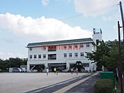 高槻市役所　富田支所 335m