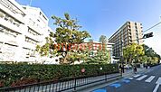 大阪医科薬科大学病院 712m