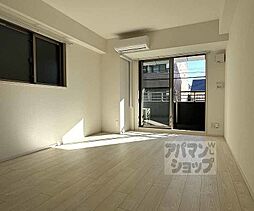 京都市営烏丸線 丸太町駅 徒歩15分の賃貸マンション 3階1Kのリビング/ダイニング