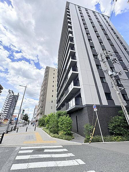 ●駅チカ!3Wayアクセス:海老江駅徒歩1分、野田阪神駅徒歩2分、野田駅徒歩4分
