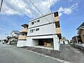 育生ハイツ
